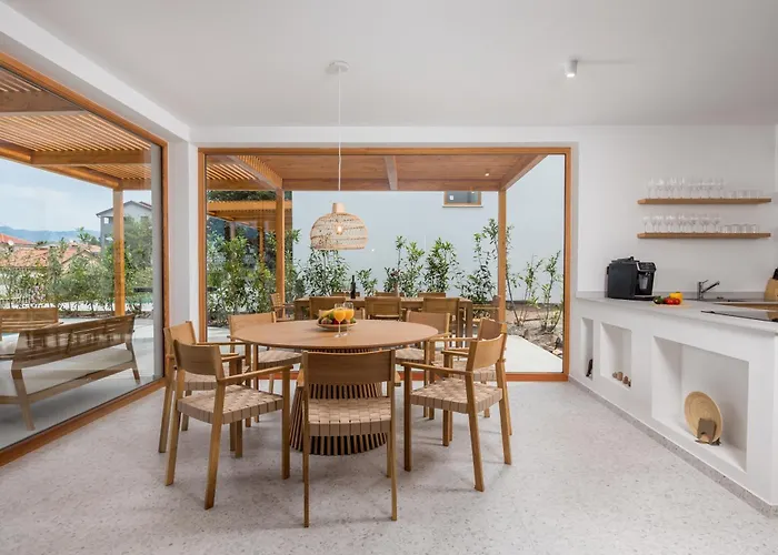 1 With Pool Soline, Krk, 280 M From Beach, By 4villas Willa