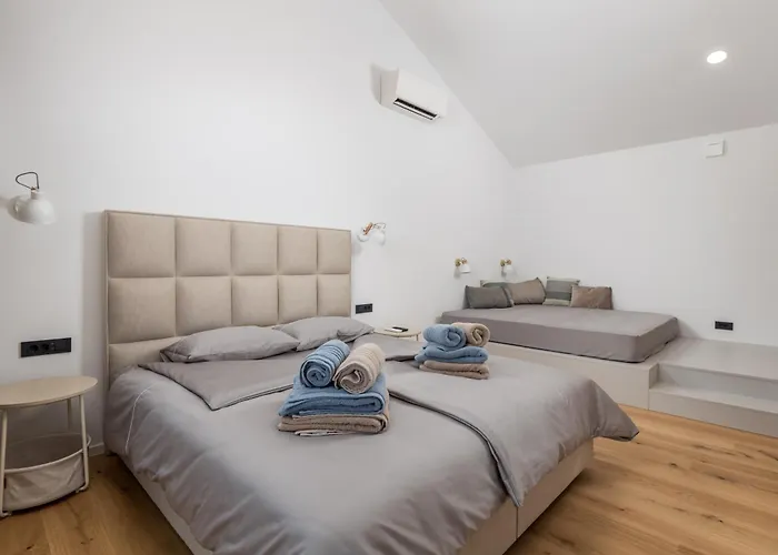 1 With Pool Soline, Krk, 280 M From Beach, By 4villas Soline (Krk)